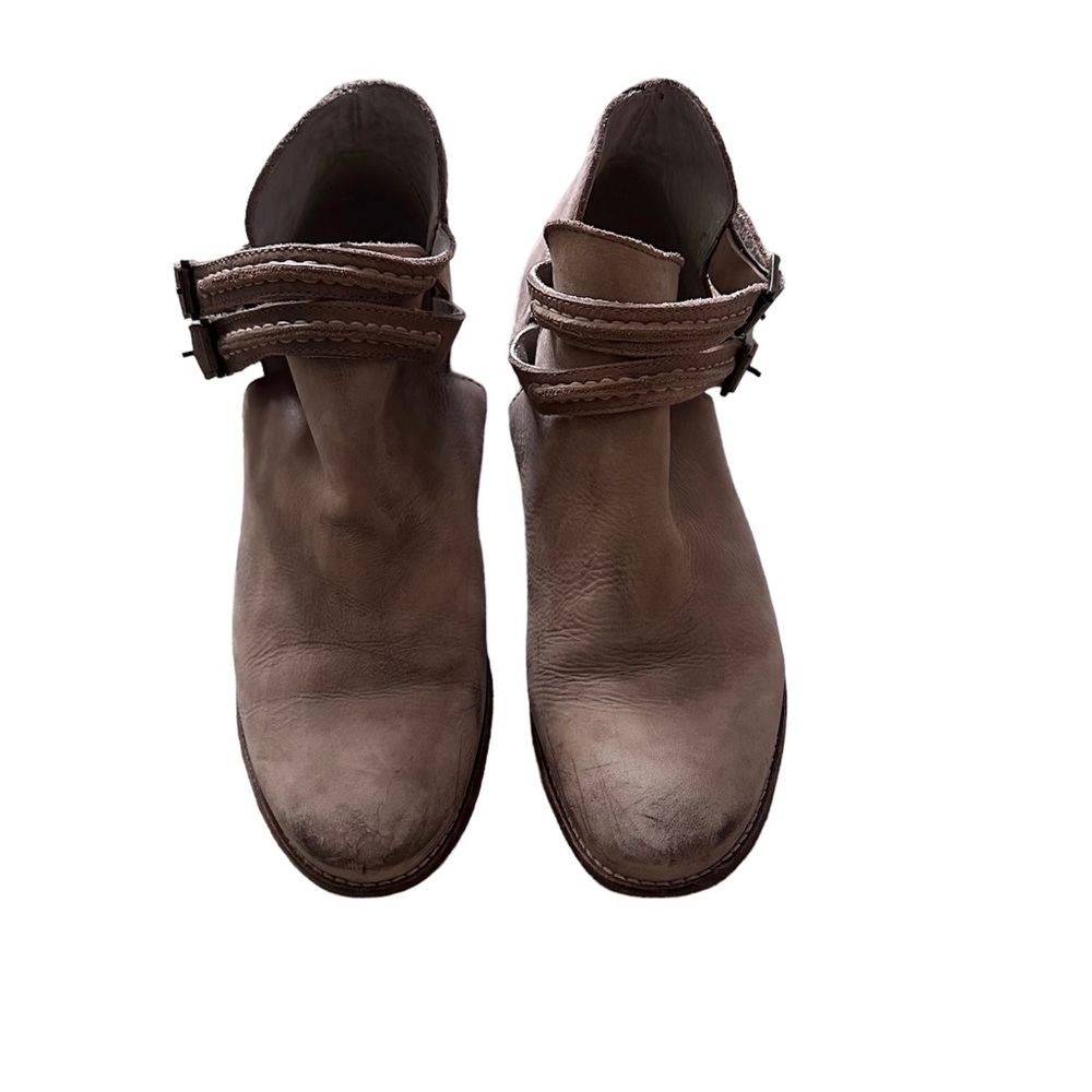 Free People Distressed Braeburn Ankle Boot Size 39